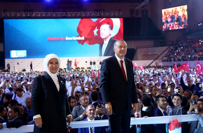 AK Parti 6. Olağan Büyük Kongresi başladı